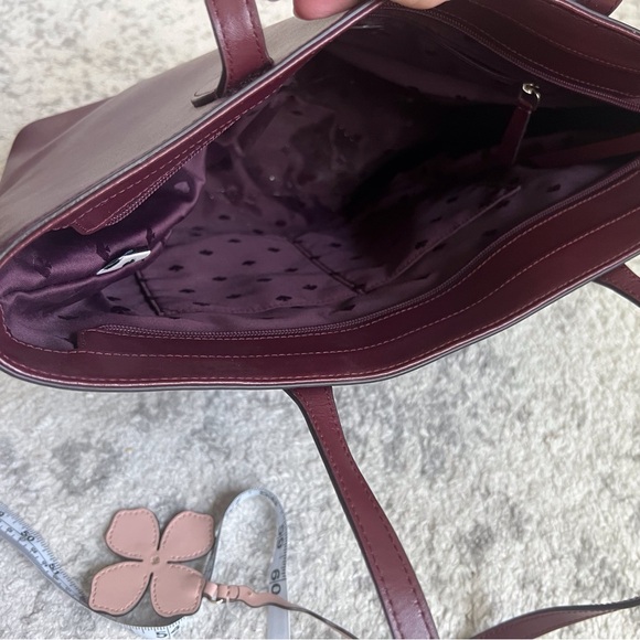 Kate Spade Kerri Tote Bag Leather Burgundy Purple Flower Charm Preppy Classic - Picture 8 of 12